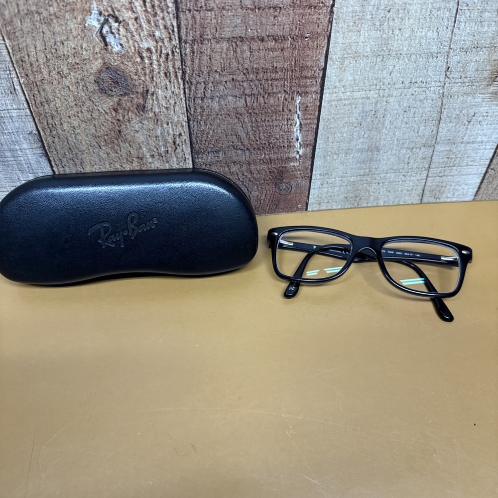 Ray-Ban RB5228 2000 Eyeglasses 55/17 140 With Case